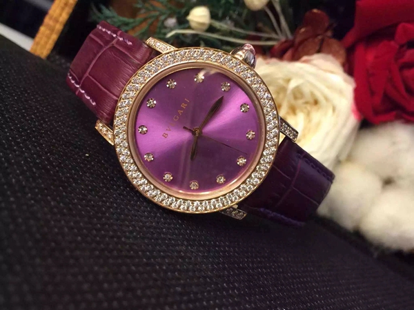 ブルガリ時計正面デザイン